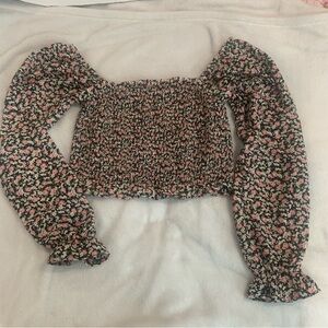 Forever21 floral crop top long sleeve off the shoulder size medium